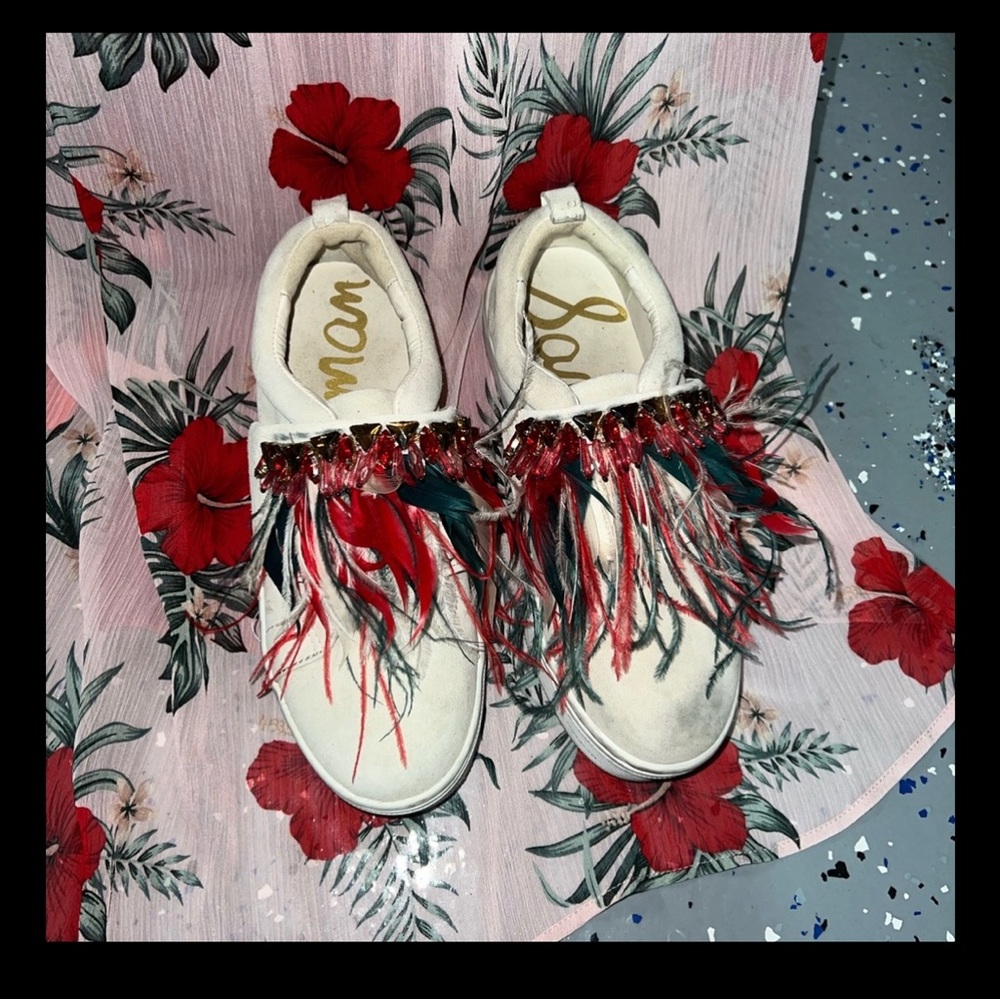 Sam Edelman suede feather shoes